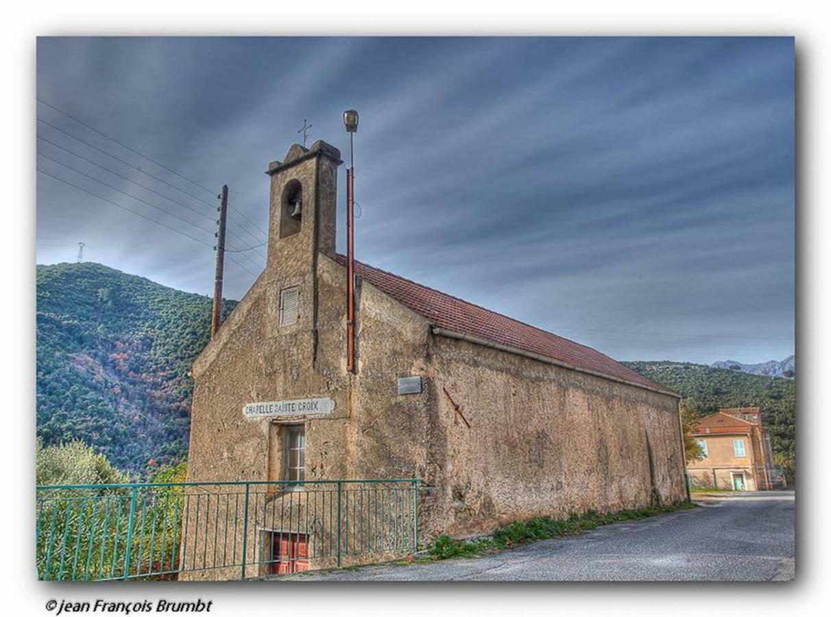 Charmant F2 Dans Joli Village Corse Omessa Buitenkant foto